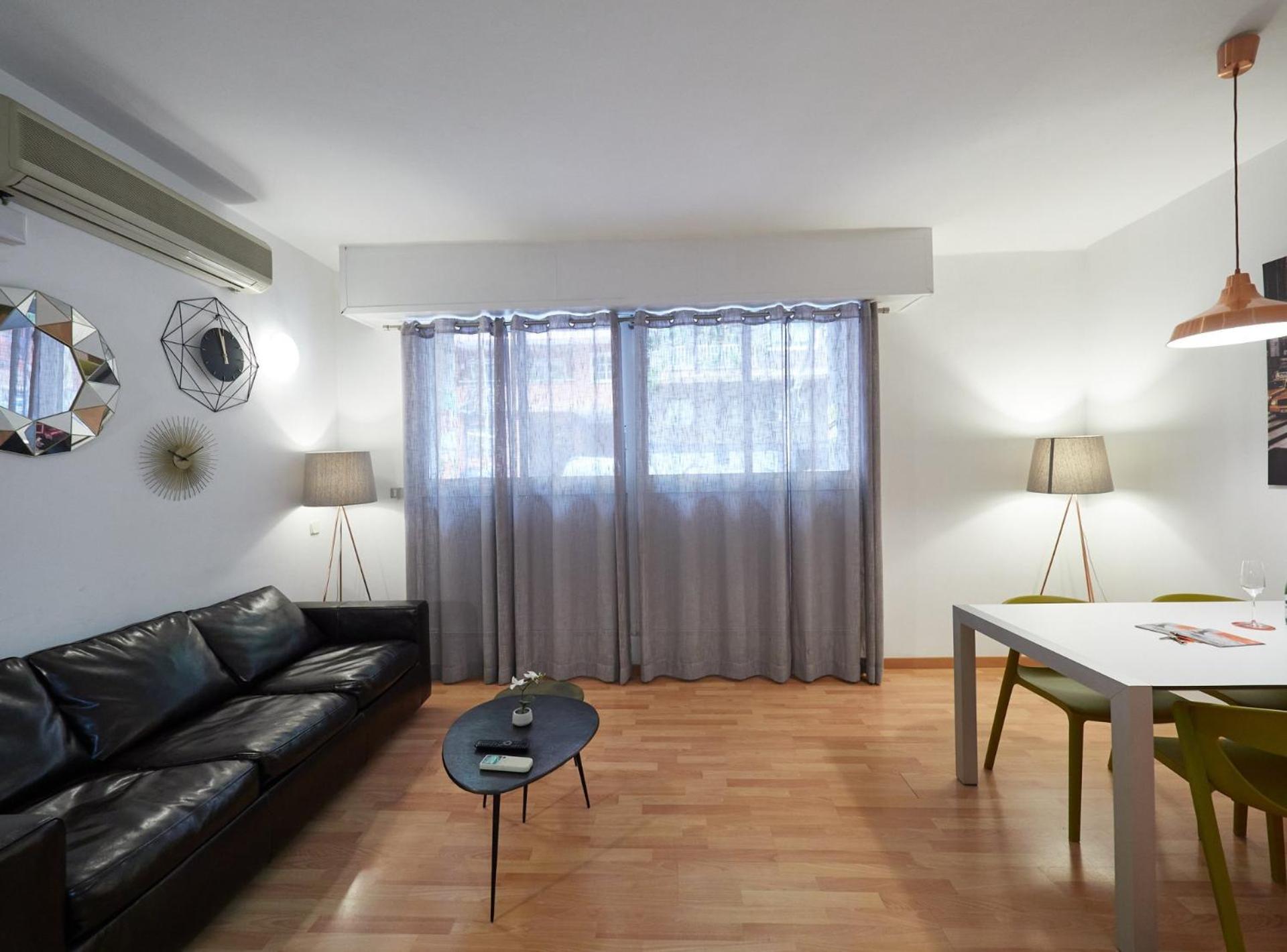 Sant Pau Barcelona Suites מראה חיצוני תמונה
